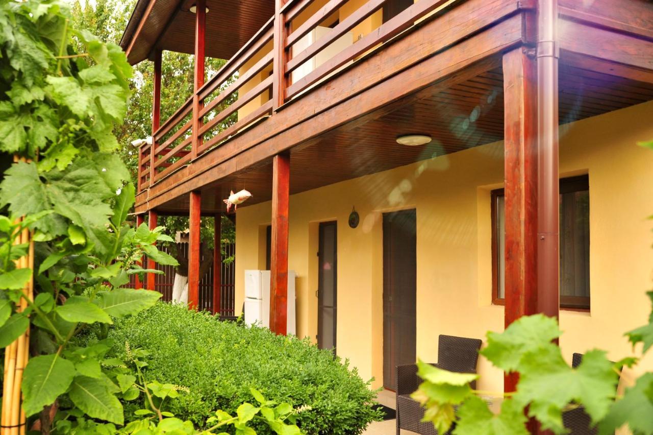 Casa Boby Hotel Murighiol Exterior photo